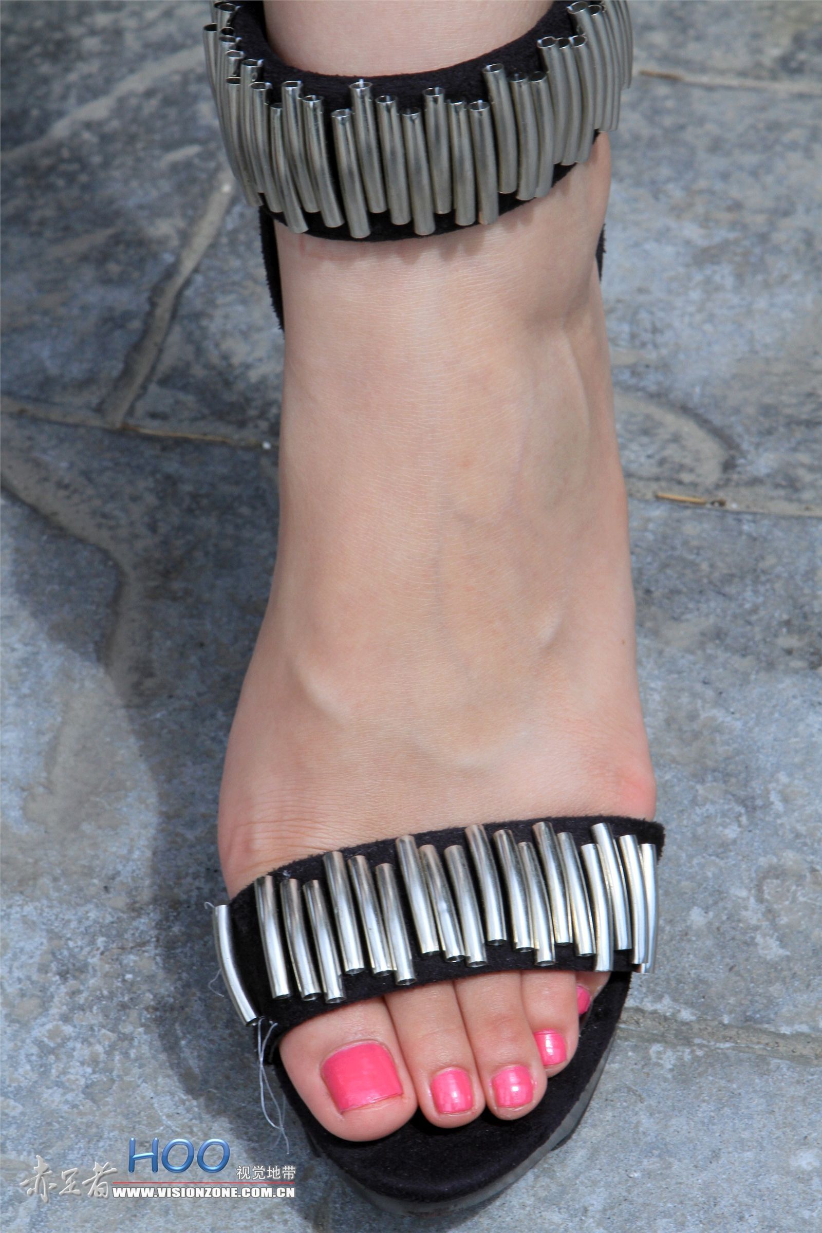 [赤足者]我的御用模特海伦 美足诱惑套图